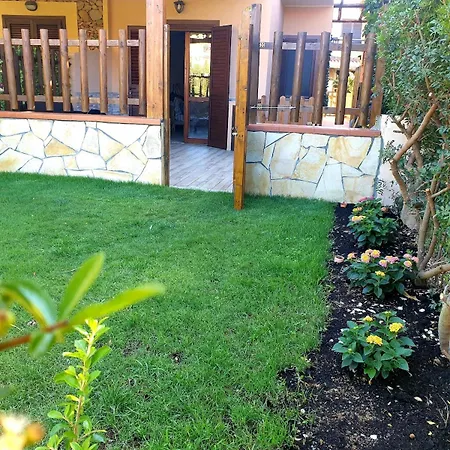 Casa Lucia Vacation Σπίτι διακοπών Villasimius
